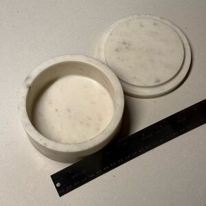 H&M Home Marble Storage Box with a Lid 5”